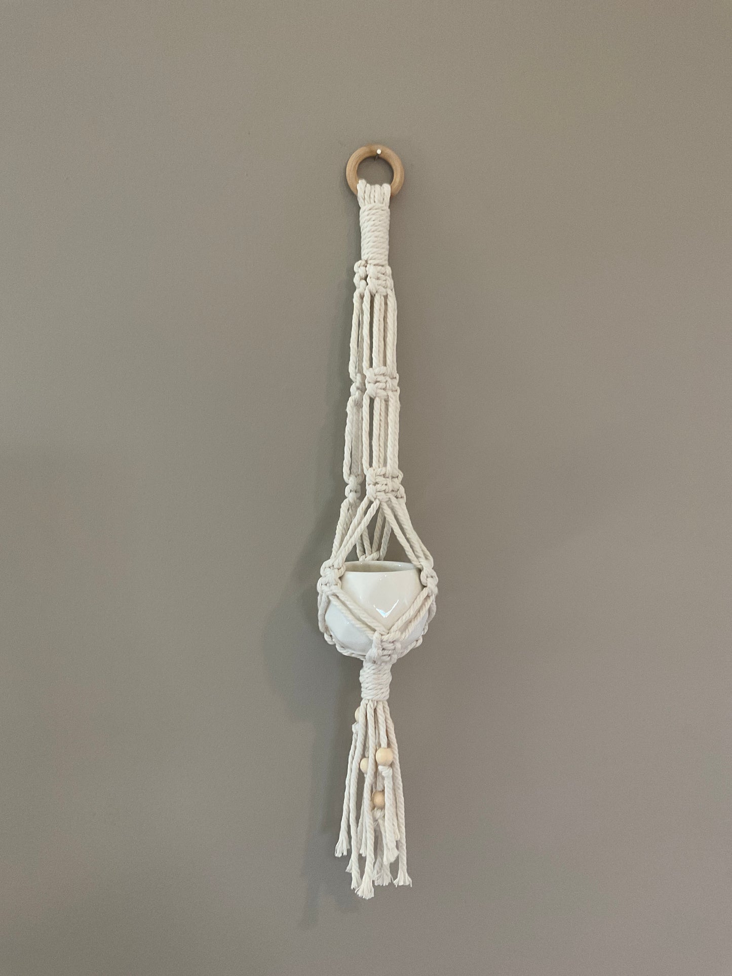 2.5 Inch White Ceramic Macramé Plant Hanger