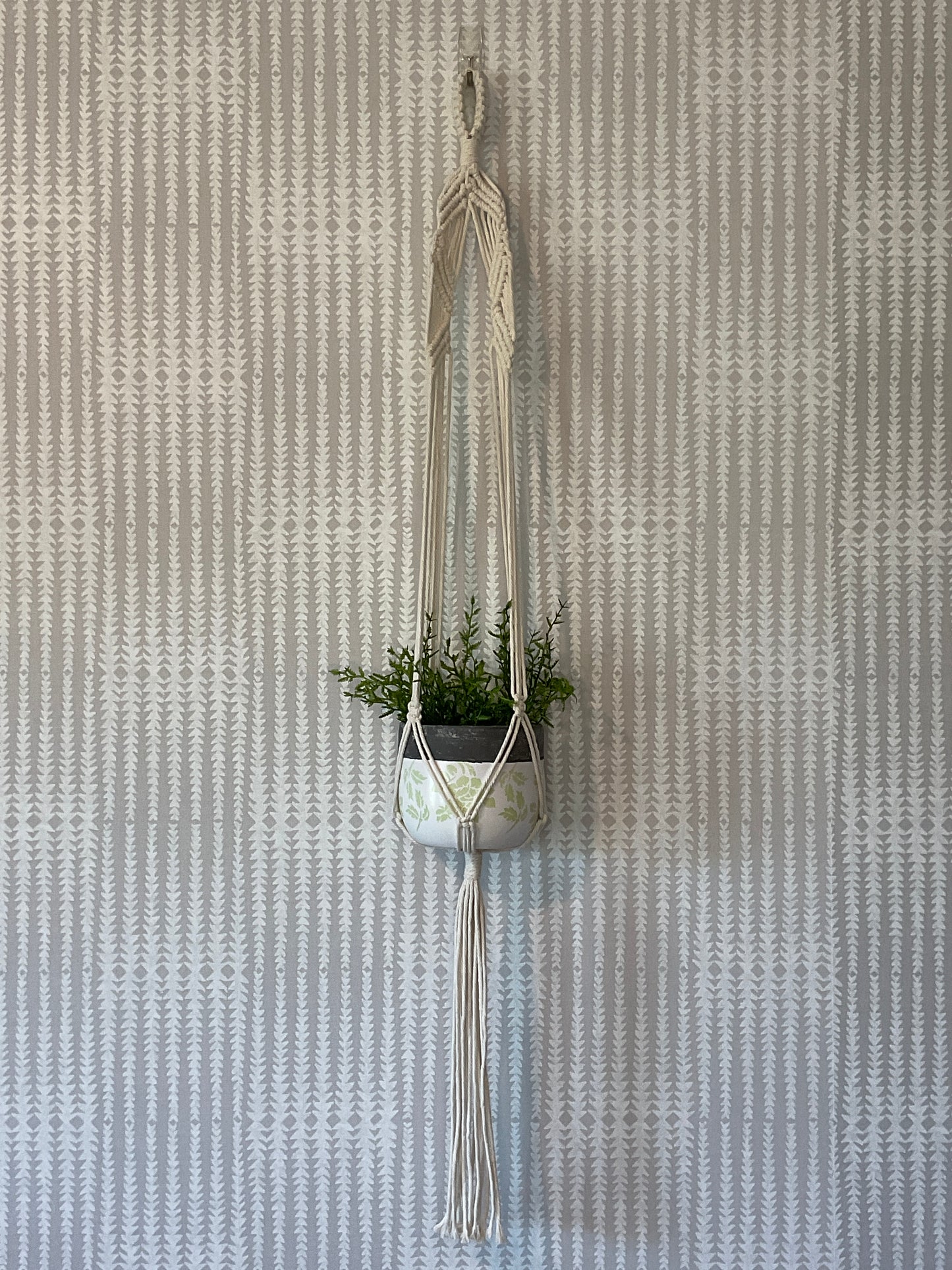 Half Hitch Knot Plant Hanger