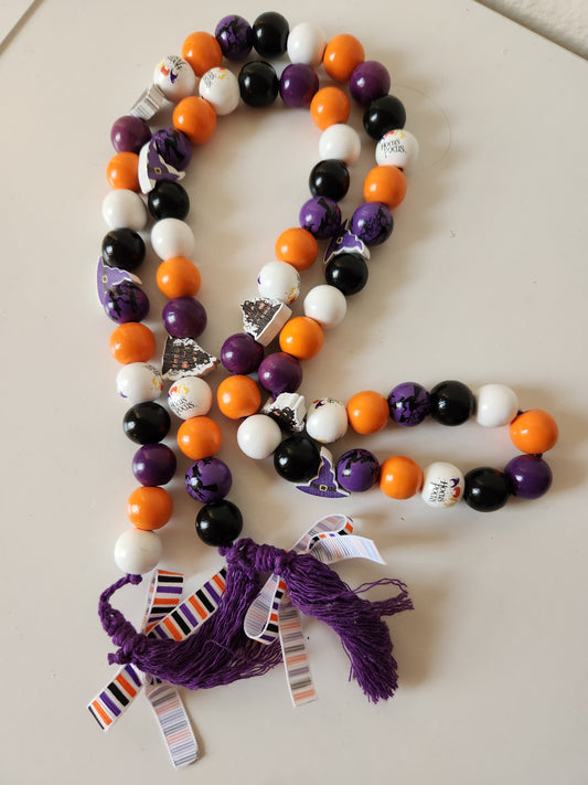 Hocus Pocus Bead Garland