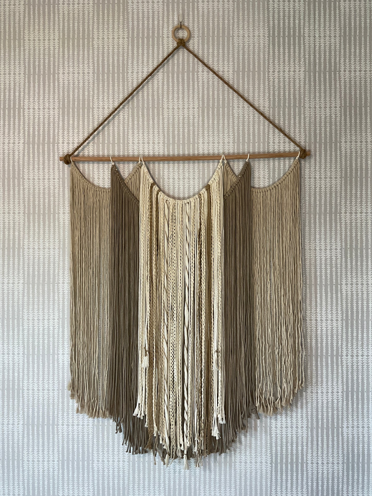 Large Wall Hanging Natural 36"