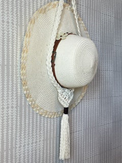 Horseshoe Macrame hat hangers