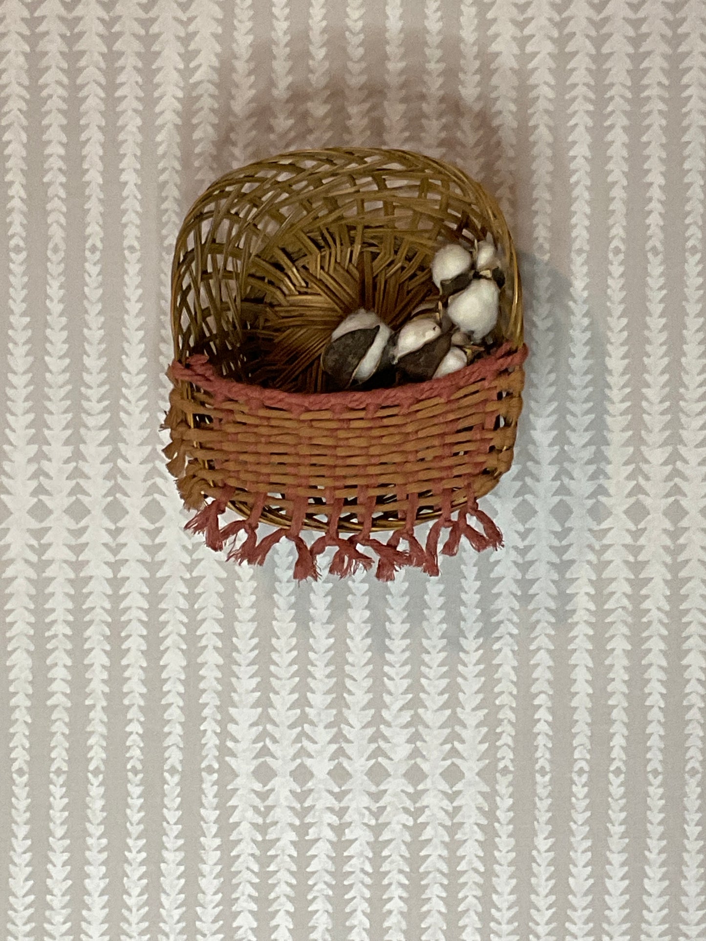 7inch Basket with Macrame weave design