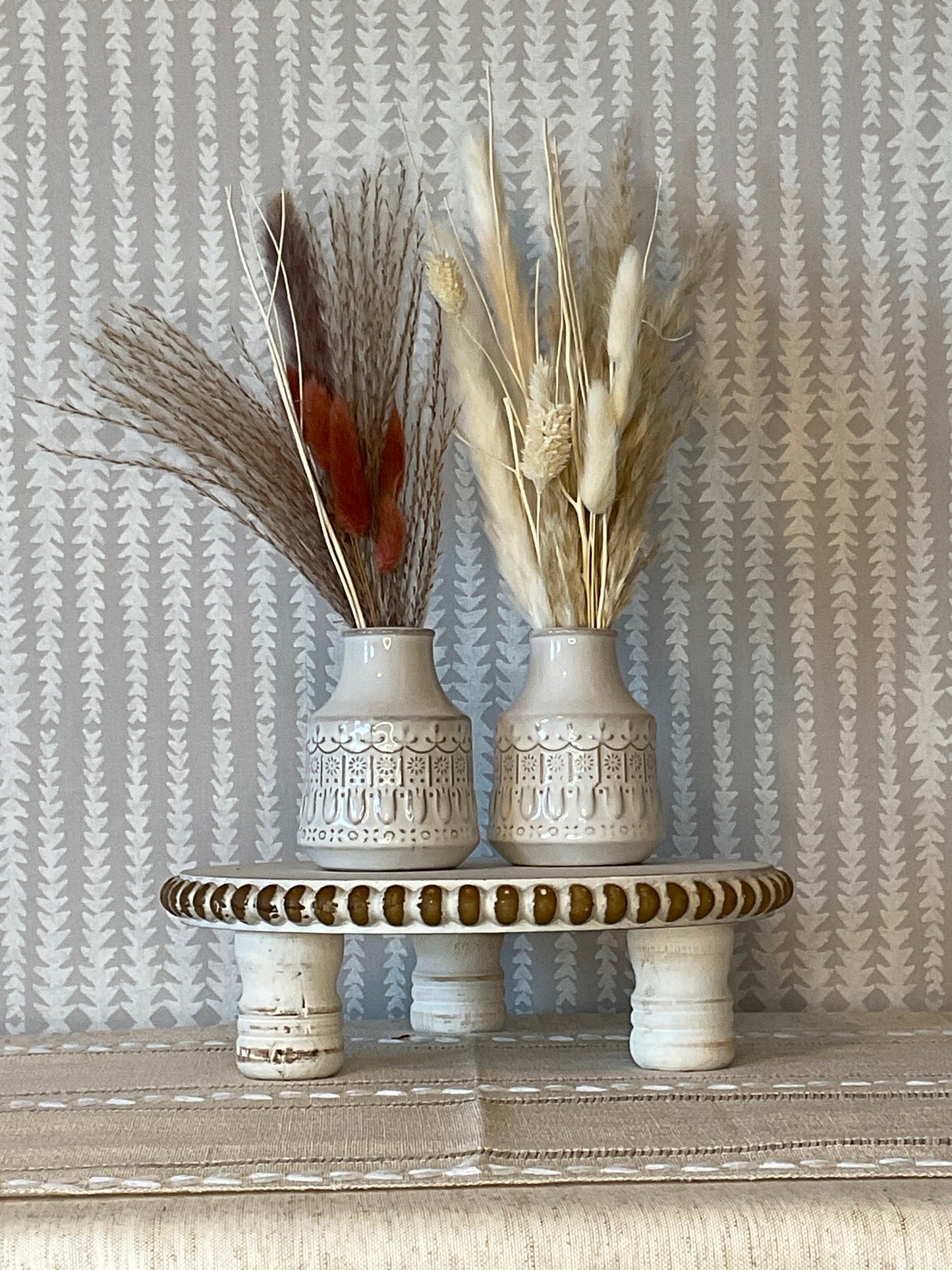 Ceramic Vases with Natural Pampas