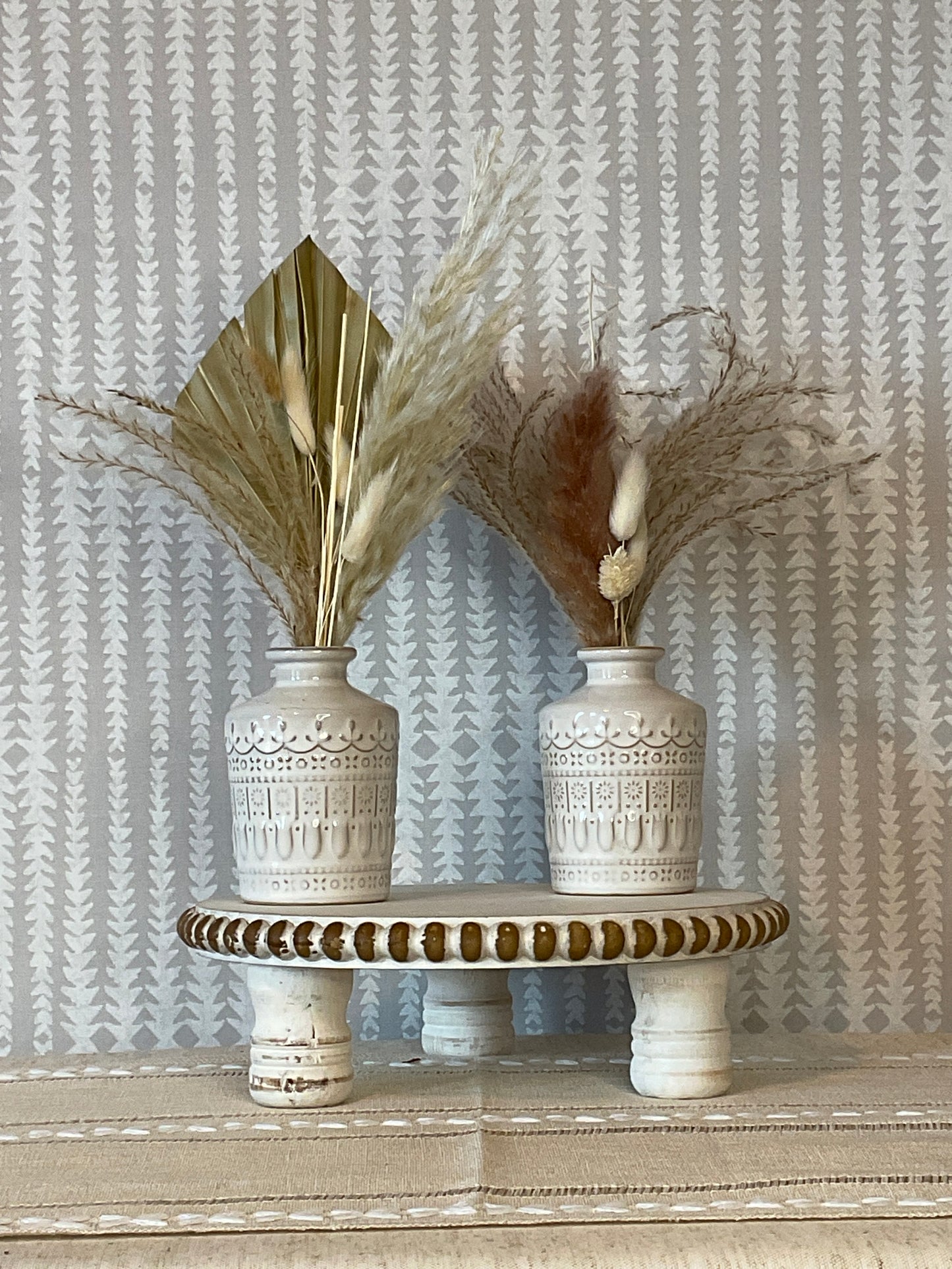 Ceramic Vases with Natural Pampas