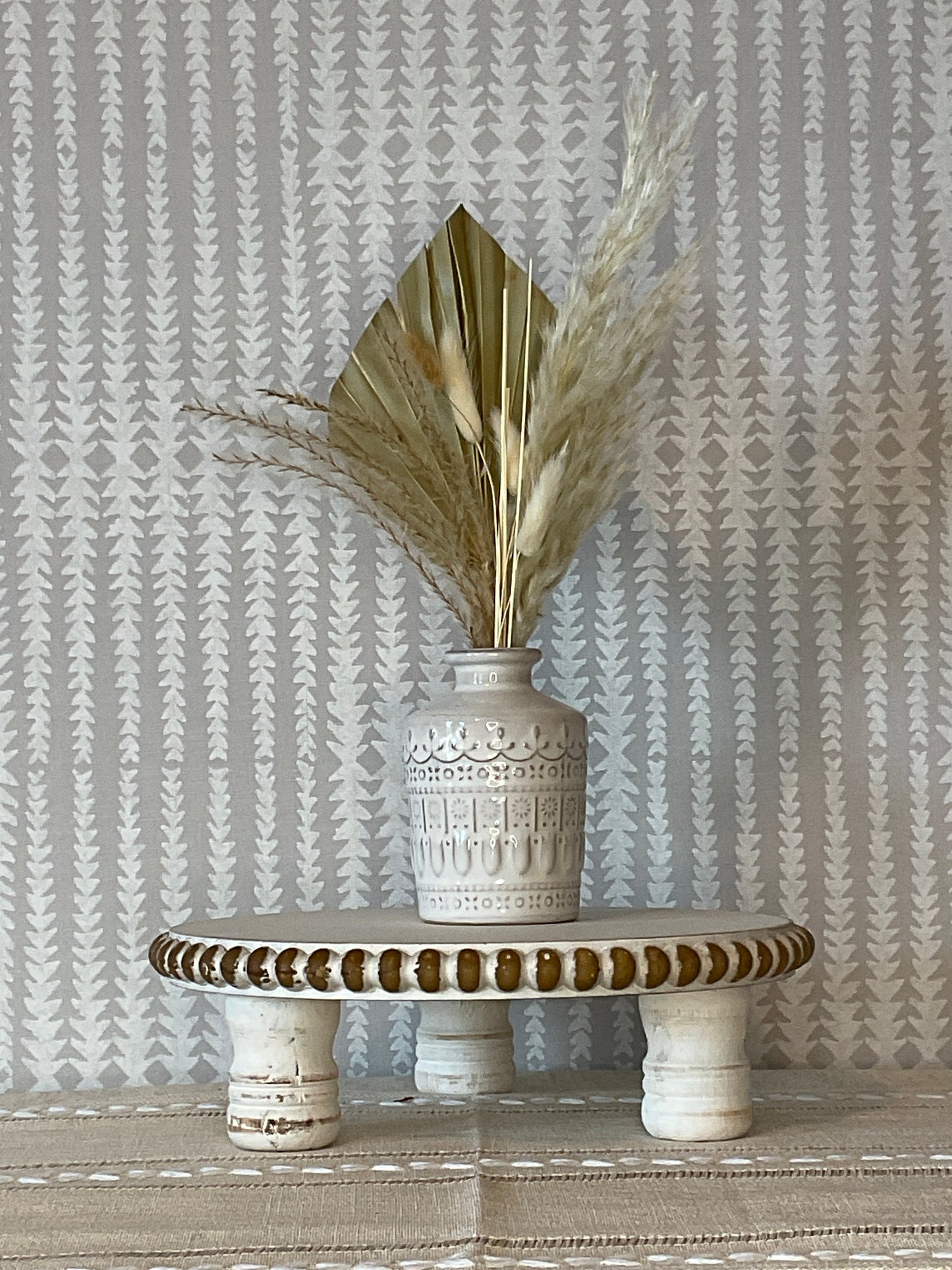 Ceramic Vases with Natural Pampas