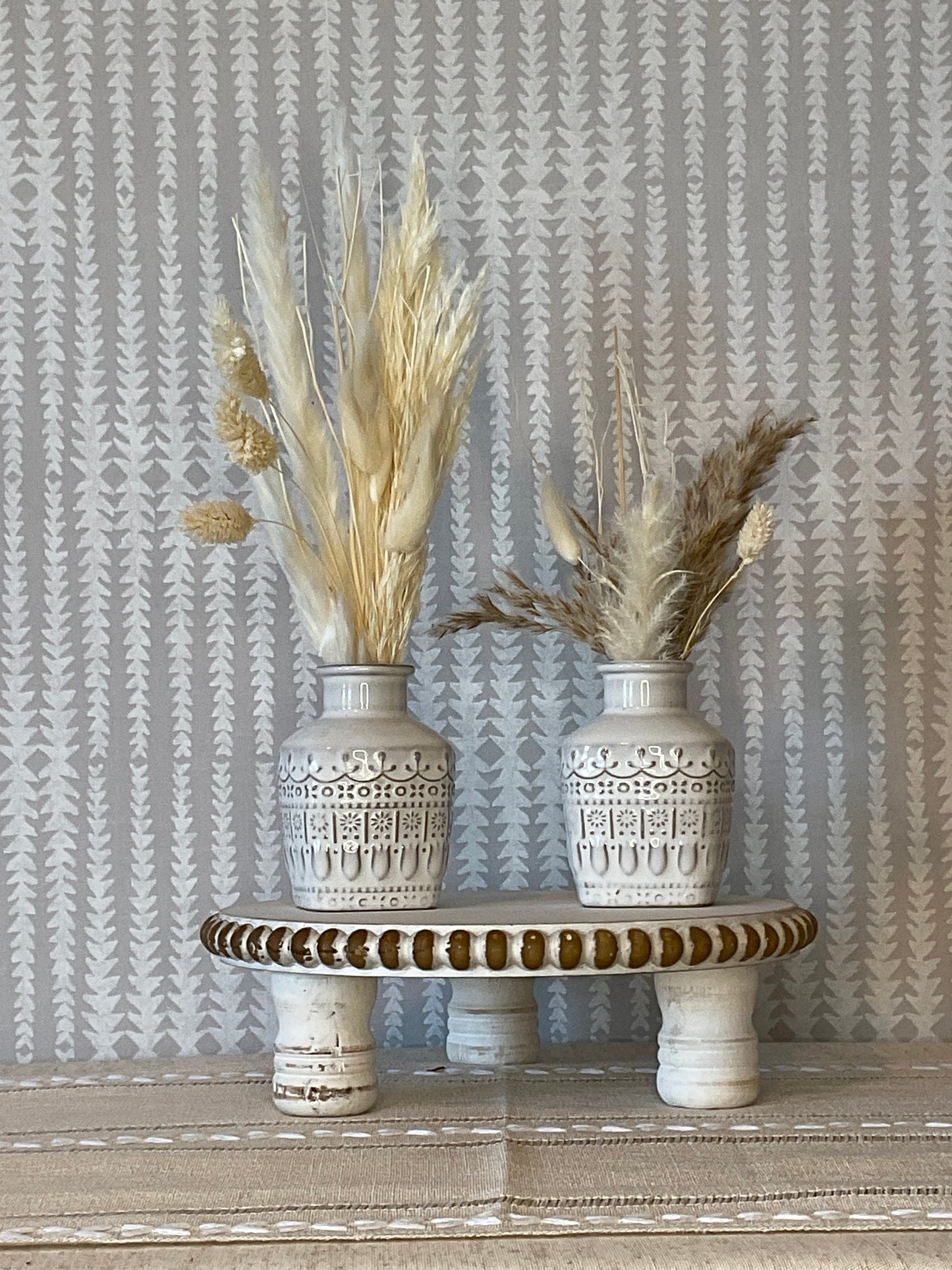 Ceramic Vases with Natural Pampas