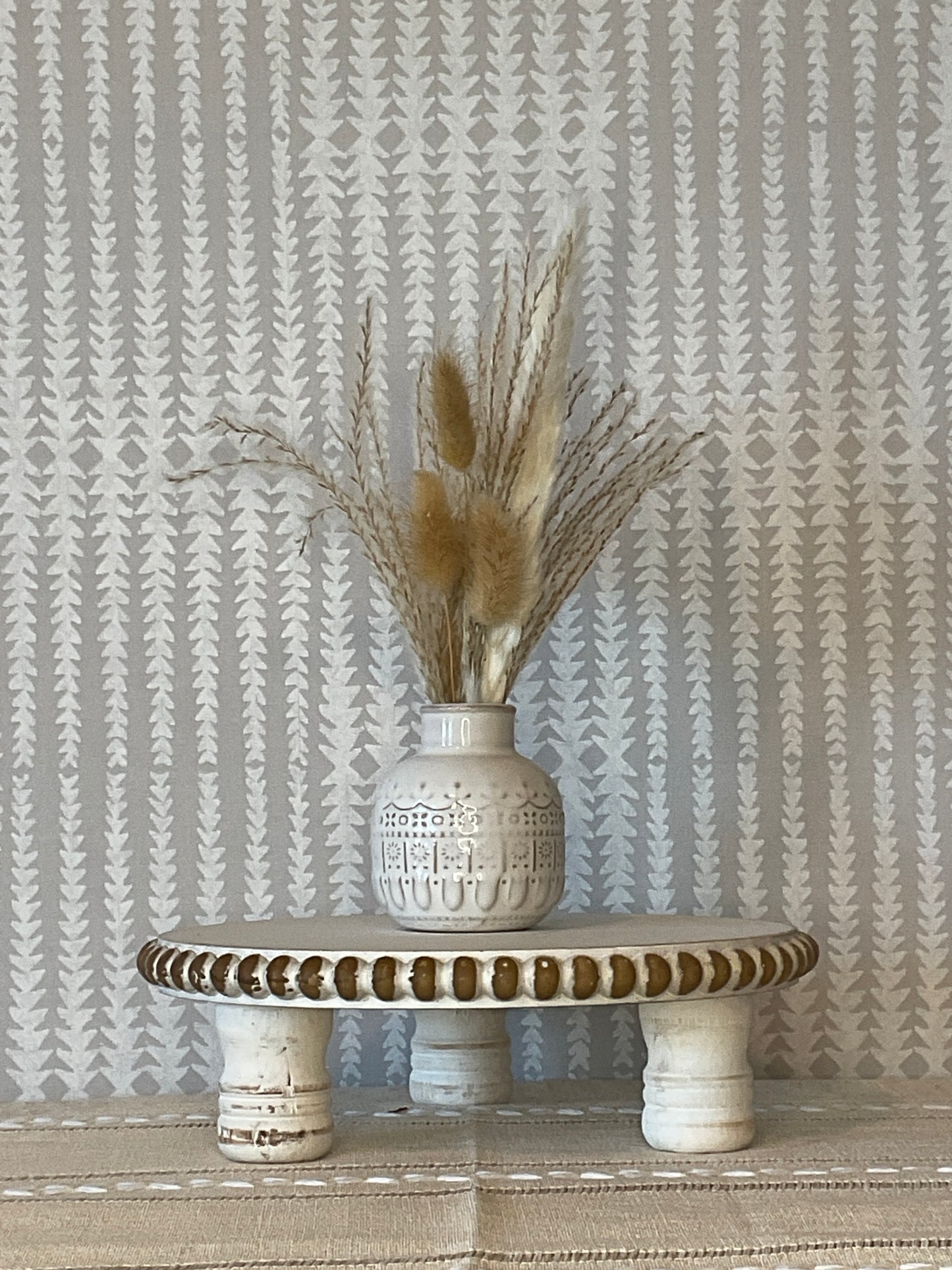 Ceramic Vases with Natural Pampas