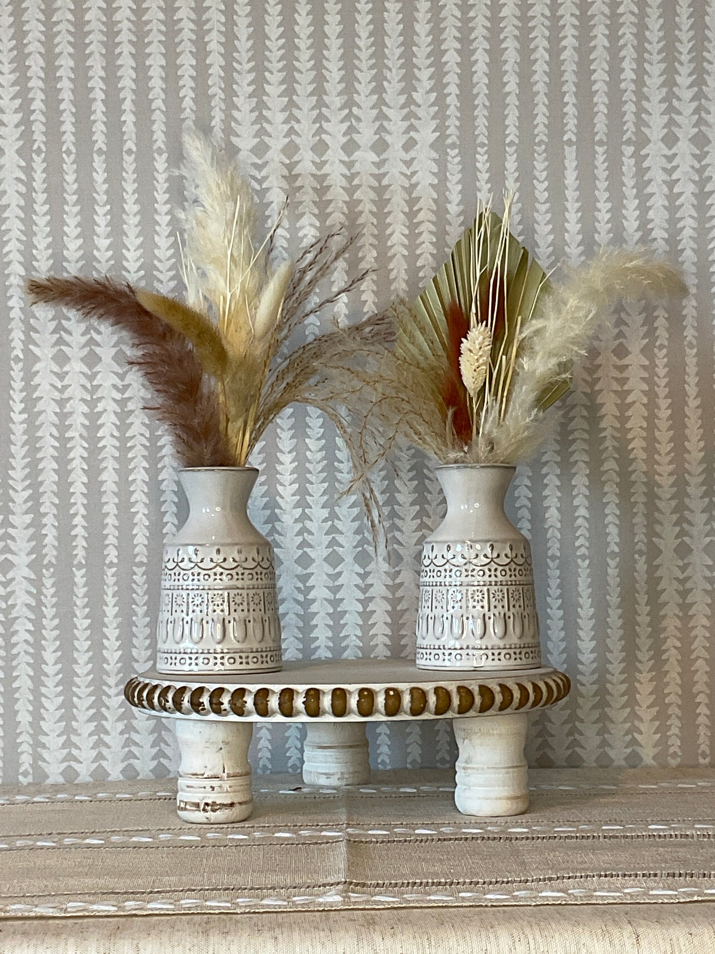 Ceramic Vases with Natural Pampas